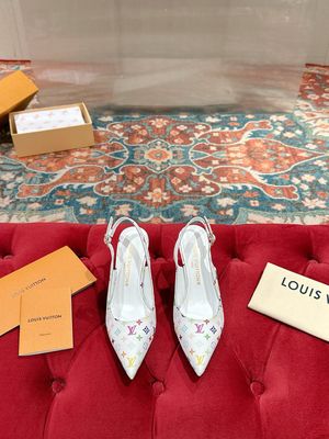 Louis Vuitton women sandals OAIA14
