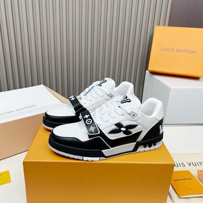 Louis Vuitton men shoes IAOA28