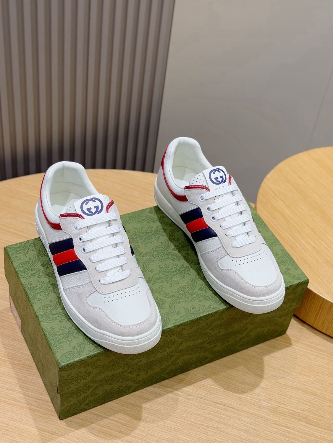 Gucci men shoes KAOA32