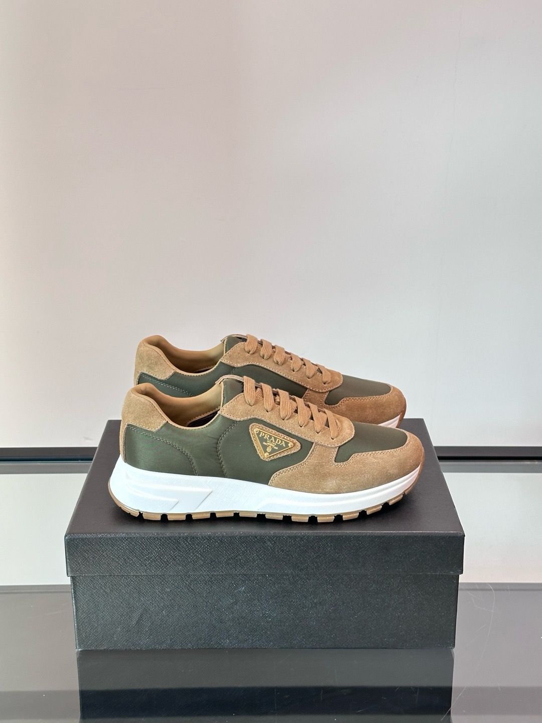 Prada men shoes MADA26