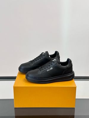 Louis Vuitton men shoes IAOA32