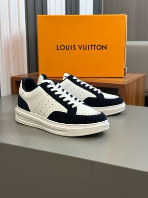 Louis Vuitton men shoes IAOA33