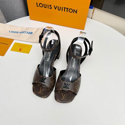 Louis Vuitton women sandals OAIB12