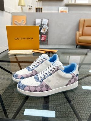 Louis Vuitton men shoes IAOB03