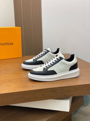 Louis Vuitton men shoes IAOB06
