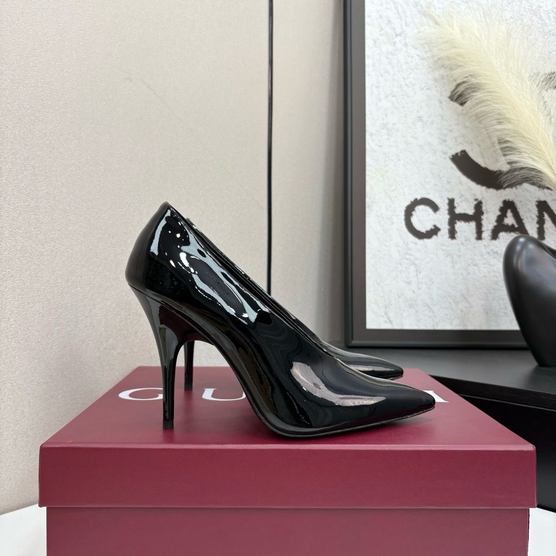 Gucci women high heels CAUC04