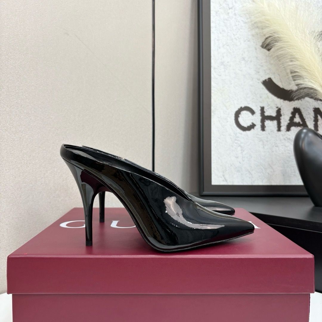 Gucci women high heels CAUC03