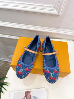 Louis Vuitton women shoes OAIE07