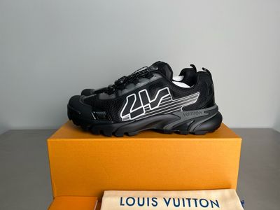Louis Vuitton men shoes IAOE04