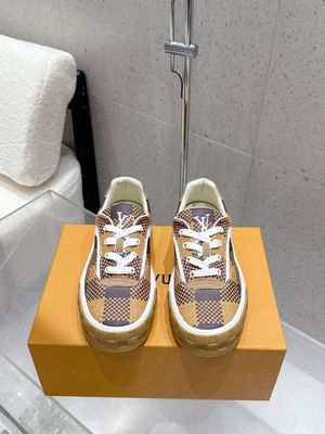 Louis Vuitton men shoes IAOE11