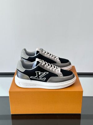 Louis Vuitton men shoes IAOF06