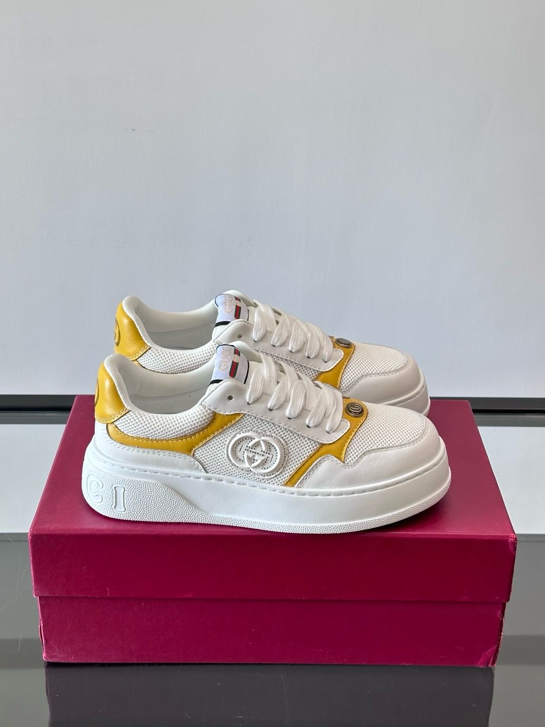 Gucci men shoes KAOG02