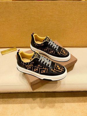 Fendi men shoes — JAOH04 FF Monogram Low Sneaker