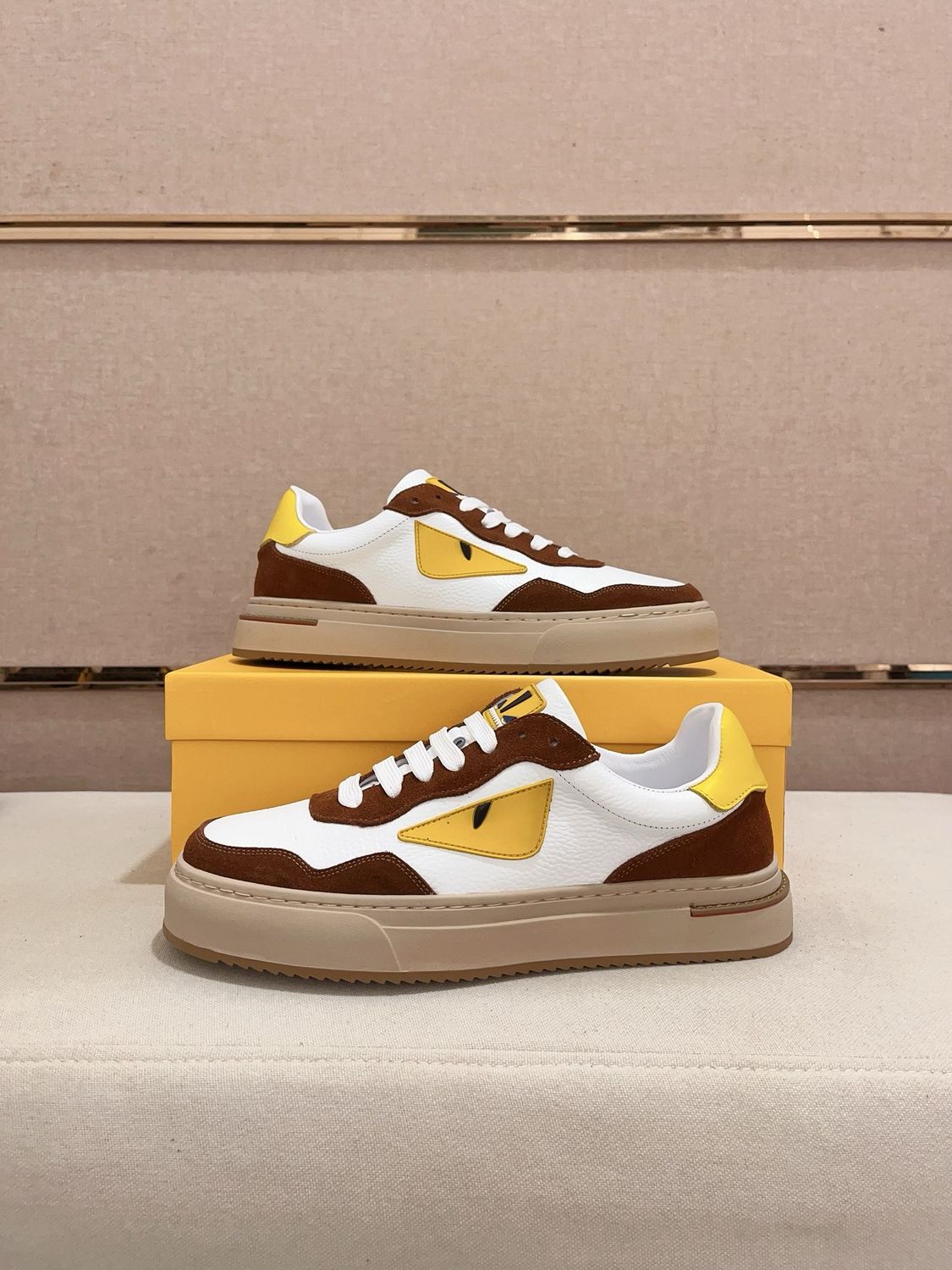 Fendi Men Shoes — JAOI05 Colorblock Leather Sneakers