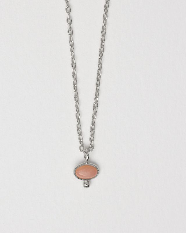 Zilver kettinkje met roze chalcedoniet