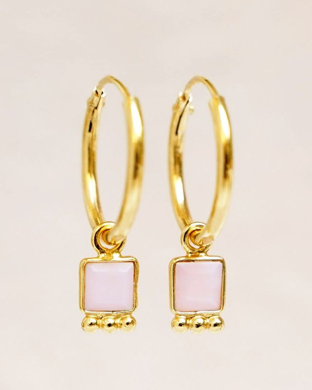 Oorbellen gold met roze opaal