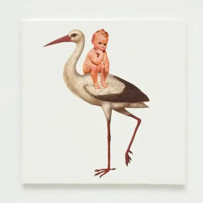 Wandtegel Lylies, baby met ooievaar