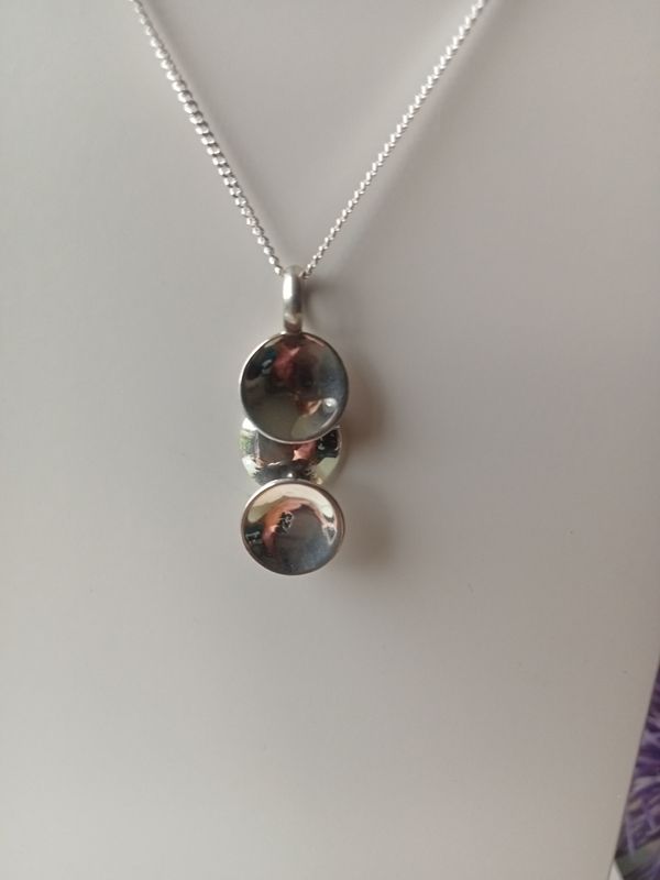 Tianguis Jackson three circle concave and convex pendant