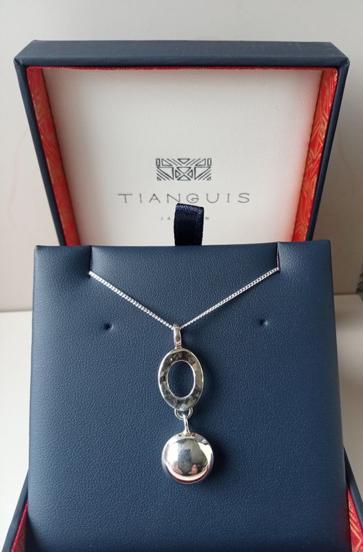 Tianguis Jackson Oval Sphere drop pendant