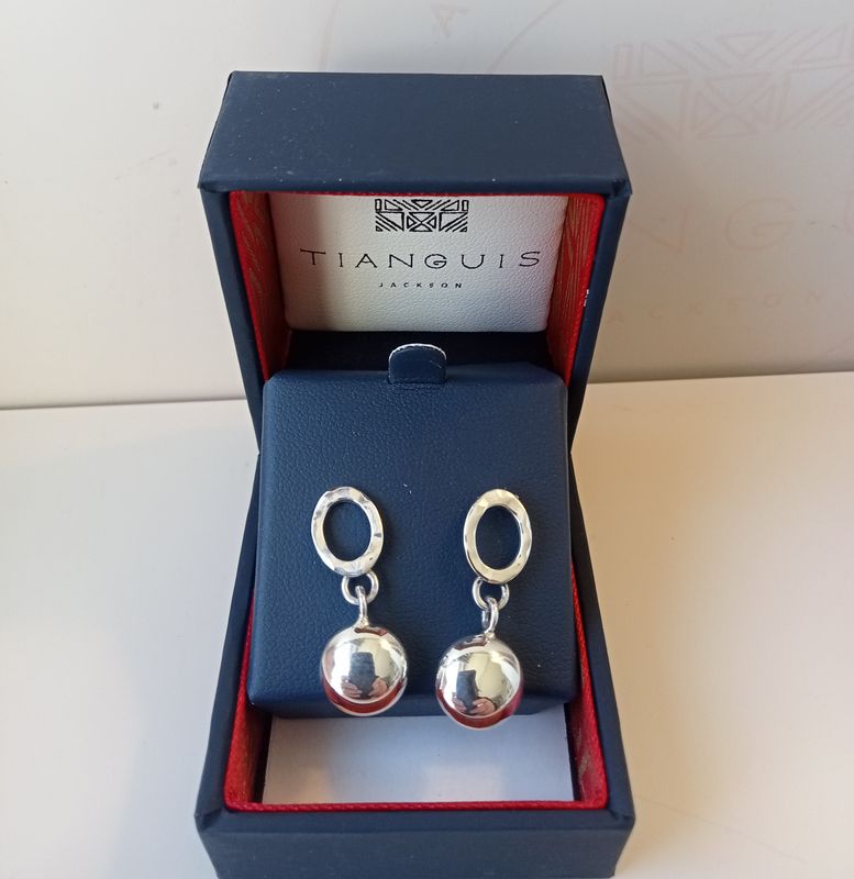 Tianguis Jackson Double oval drop earrings