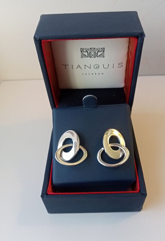Tianguis Jackson Double open oval earrings