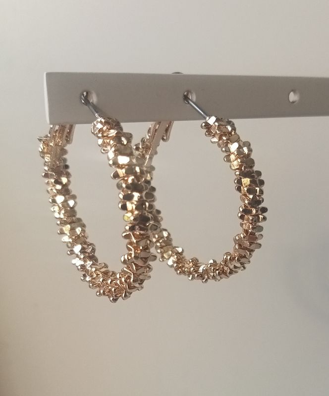 Gold tone hoop earrings