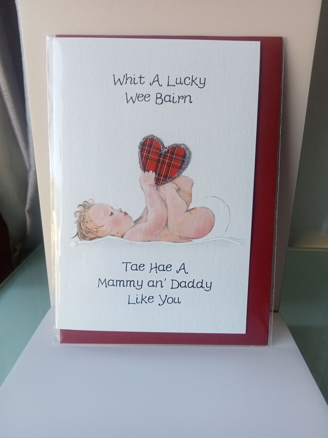 Whit a lucky wee bairn