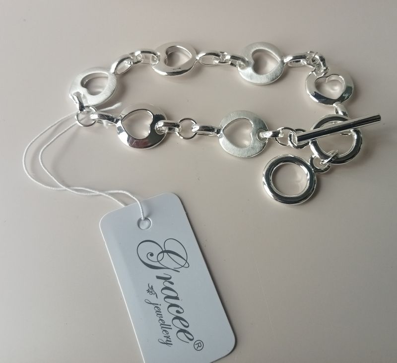 T Bar Bracelet oval link with heart inside