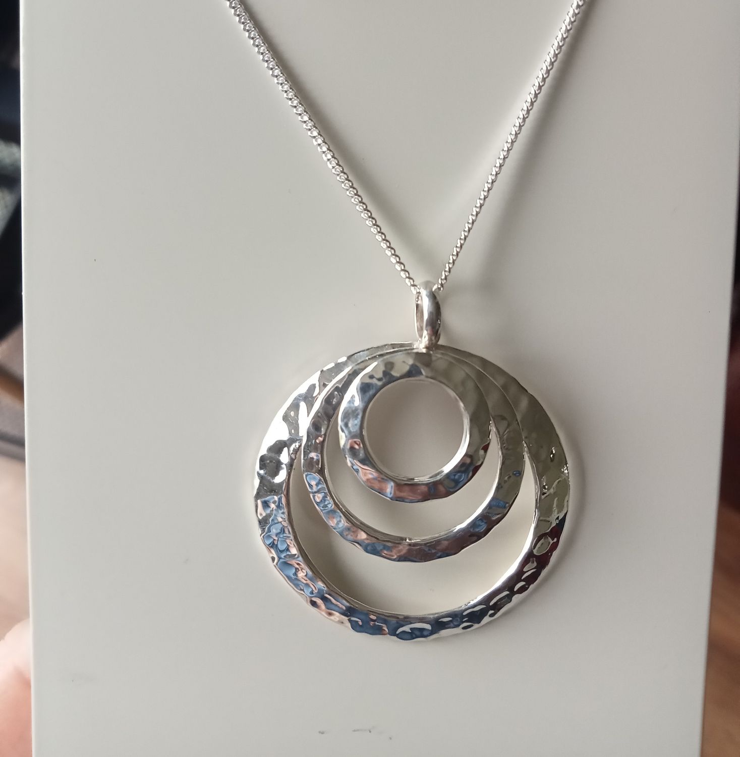 Hammered three circle pendant