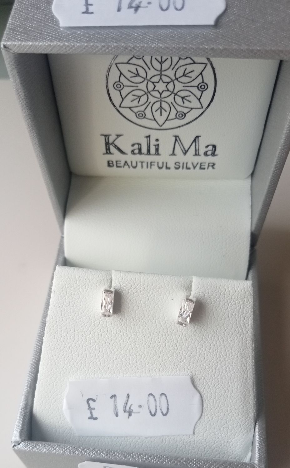 Kali Ma Davina baguette studs