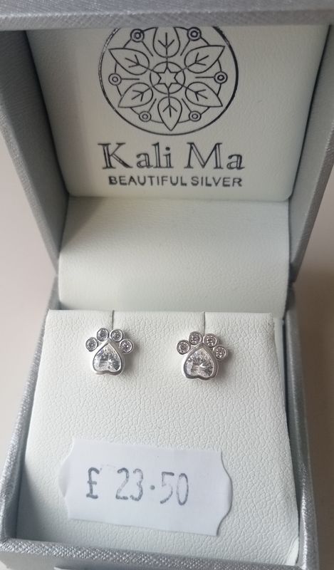 Kali Ma Alianna paw print CZ studs