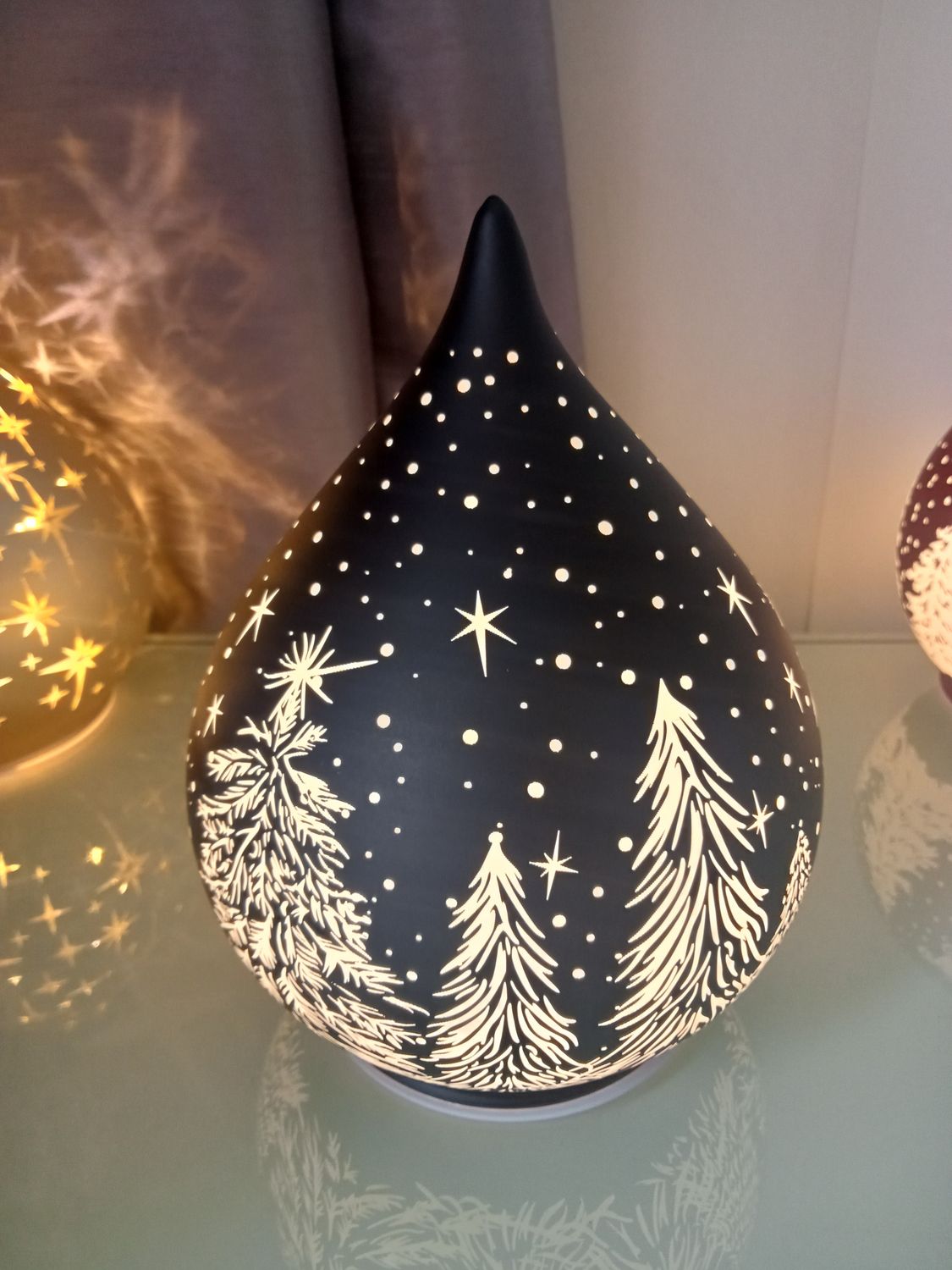 Bright Xmas LED Teardrop - Black