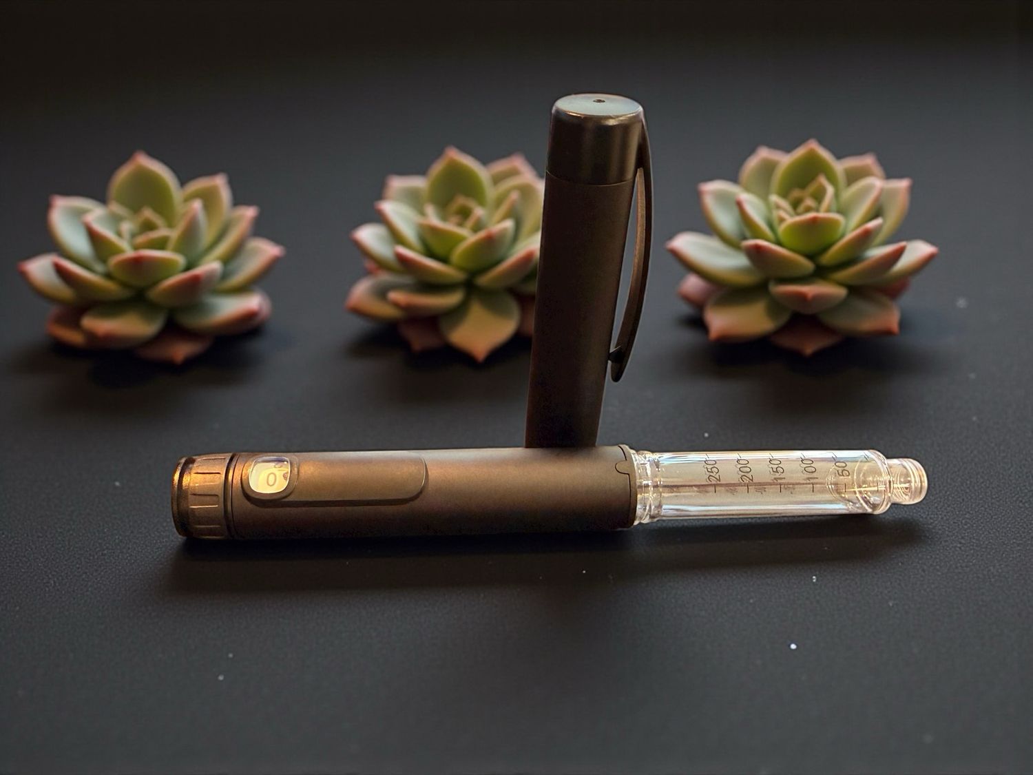 Marquee - Research Pen - Metal 80 UNIT (V1), Color: Matte Black