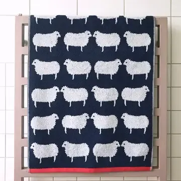 Anorak Kissing Sheep Organic Cotton Bath Towel 580 GSM