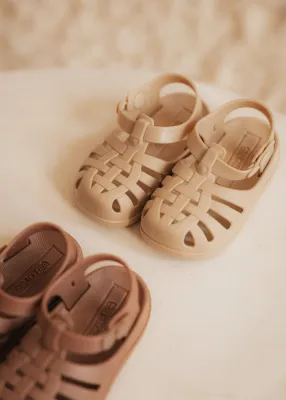 Water Shoes | Pinda