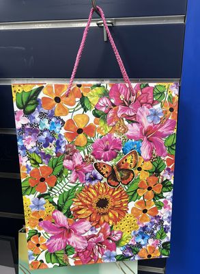 Gift Bags - Medium Floral