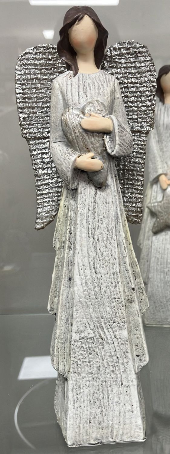 Angels Resin Heart 25cm.