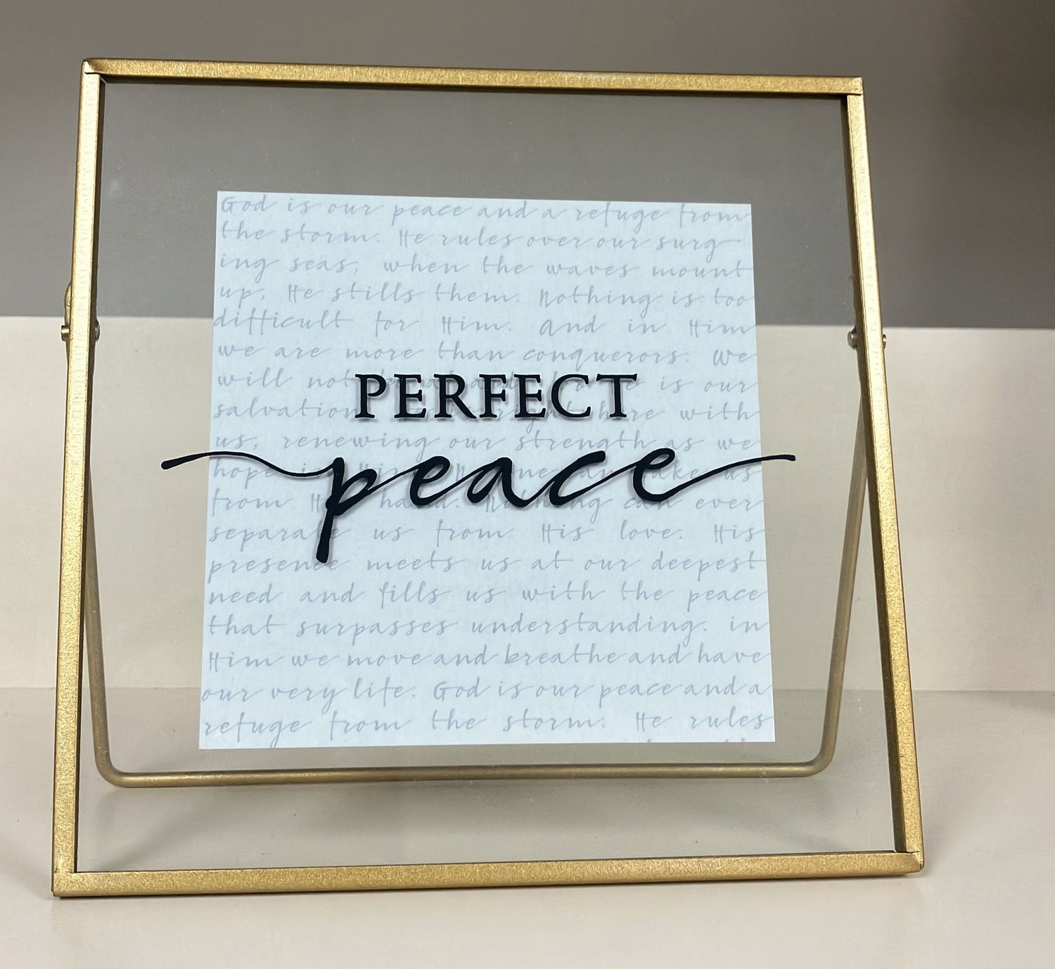 Plaque Perfect Peace: Glass.
