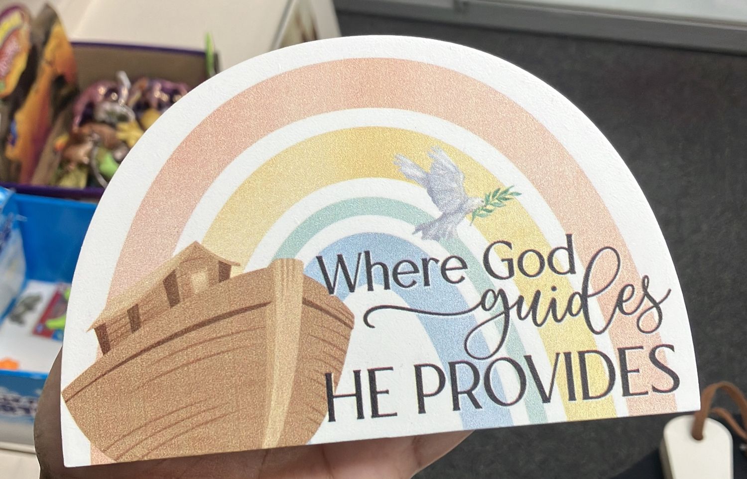 Shape Decor Where God Guides He Provides