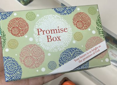 Promise Box - Rolled Cards.