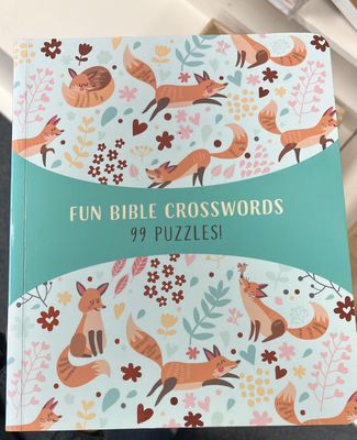 Fun Bible Crosswords: 99 puzzles.