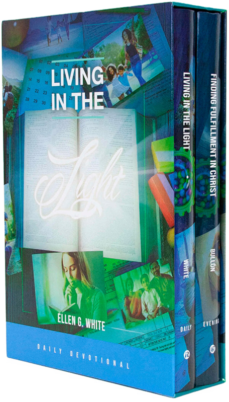 Devotional Box Set 2026 (Living in the Light/Finding Fulfillment)