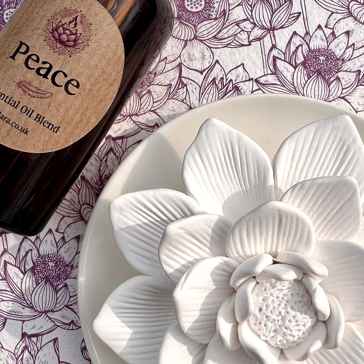 Lotus Flower Diffuser - Peace Essential Oil Blend