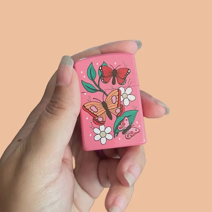 Refillable lighter