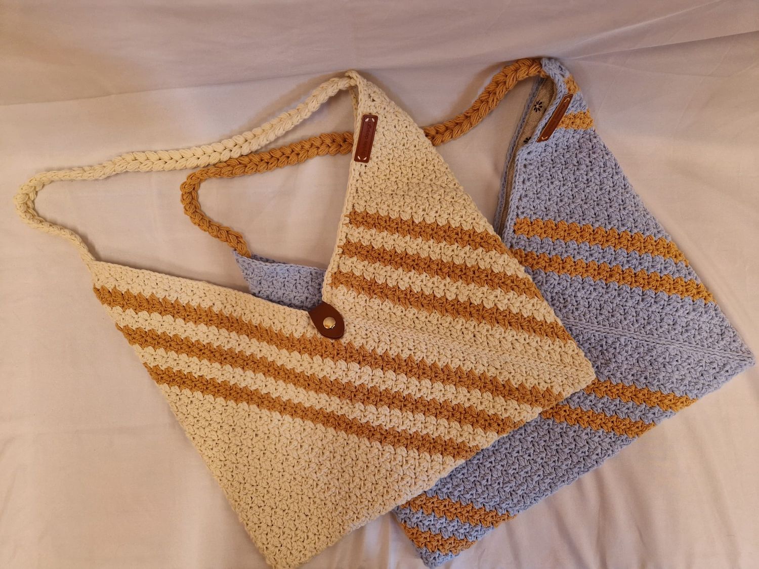 Tasche mit Innenfutter, Innenfach mit Reissverschluss