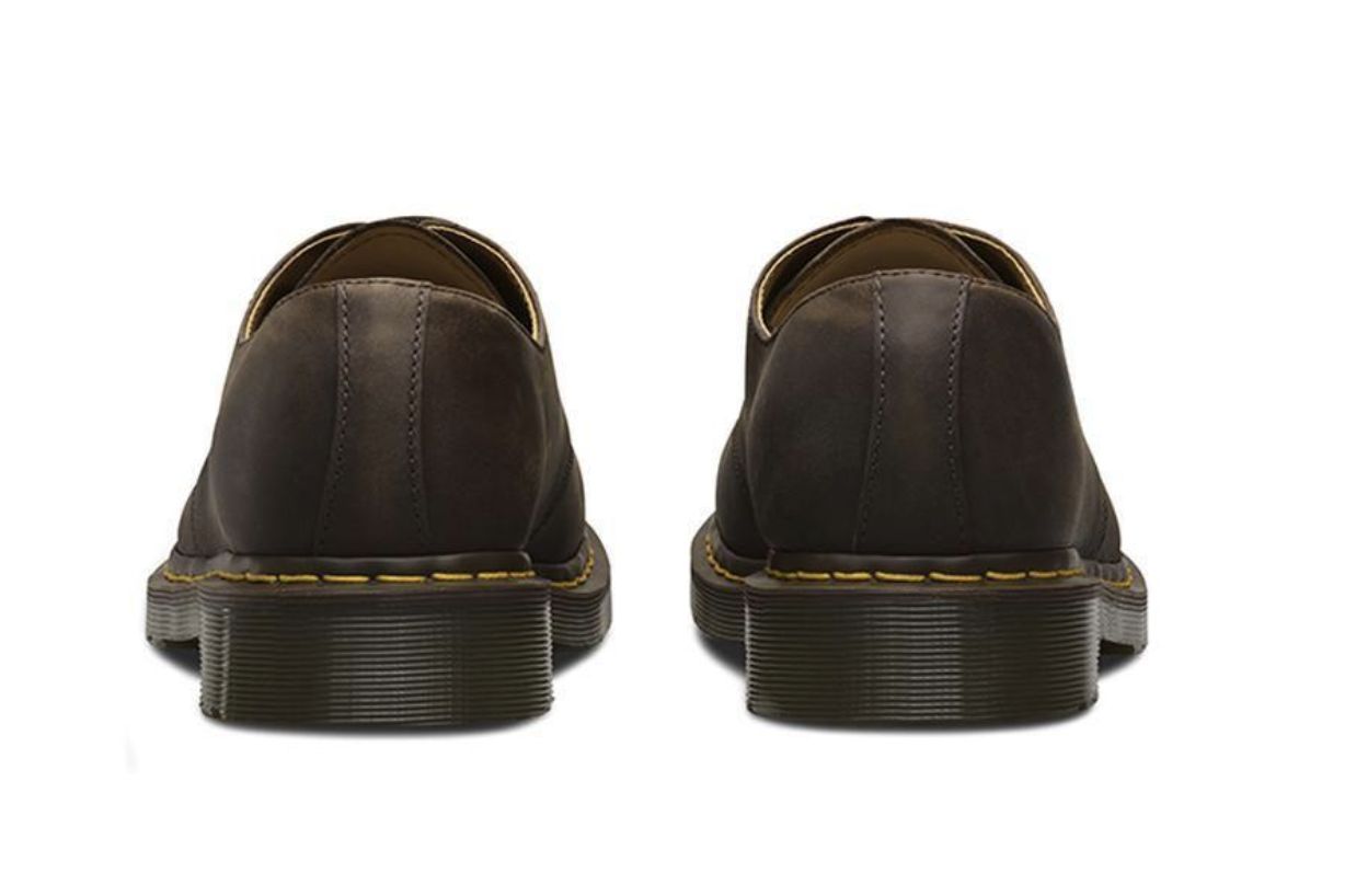 DR MARTENS 1461 3 EYE SHOE -DARK BROWN CRAZY HORSE