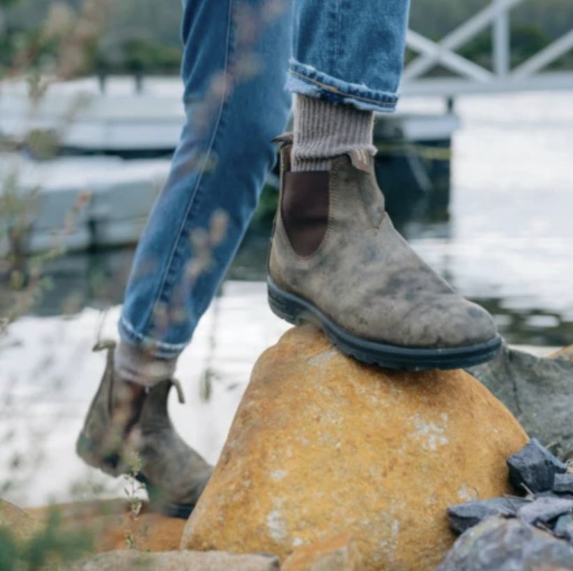 BLUNDSTONE #585 ELASTIC SIDED BOOT LINED - RUSTIC BROWN