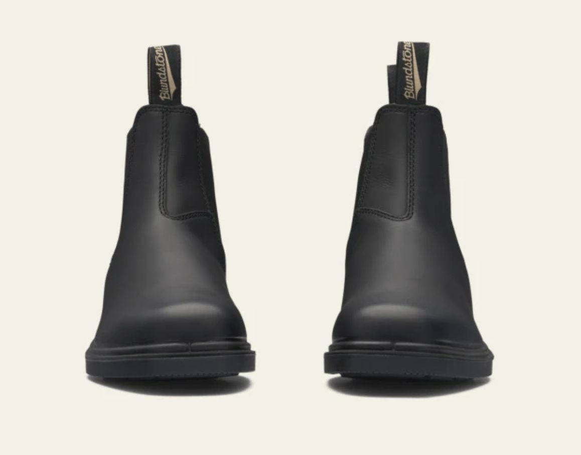 BLUNDSTONE #063 ELASTIC SIDED DRESS BOOT - BLACK