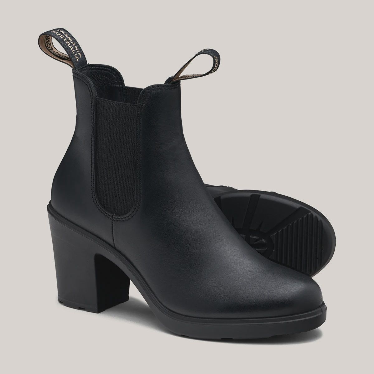 BLUNDSTONE WOMENS #2365 ELASTIC SIDED HEEL BOOT- BLACK
