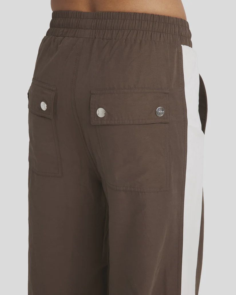 RVCA LADIES TRACKED WIDE LEG PANT - CHOCOLATE